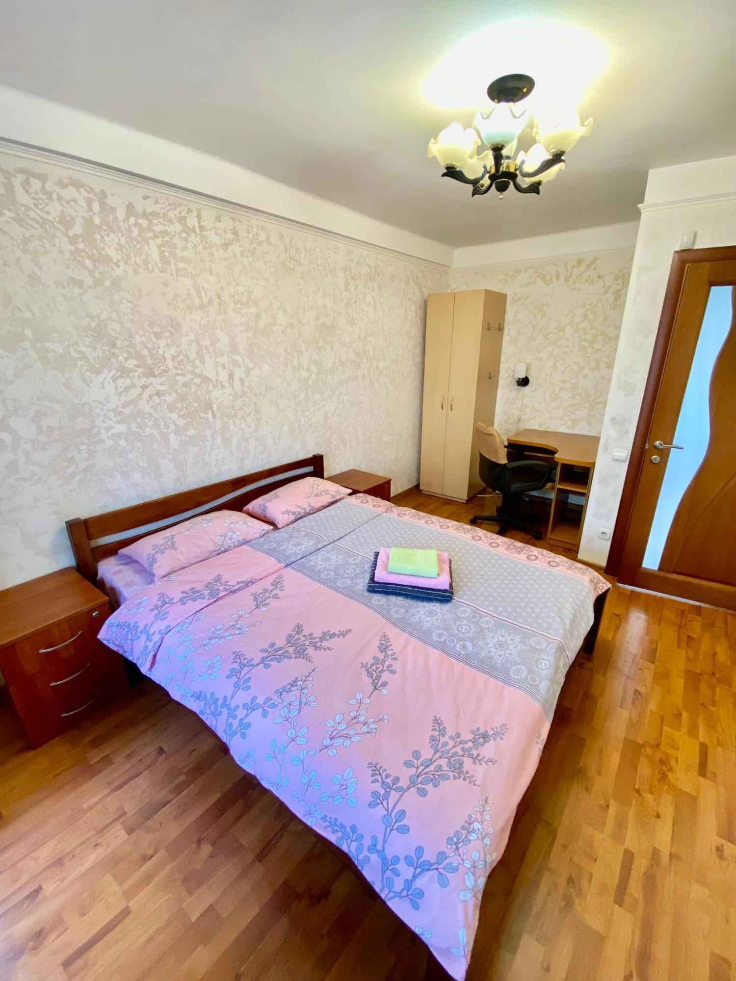 קייב Квартира На Воскресенці, Поруч Метро Лівобережна, Інститут Серця, Мвц מראה חיצוני תמונה
